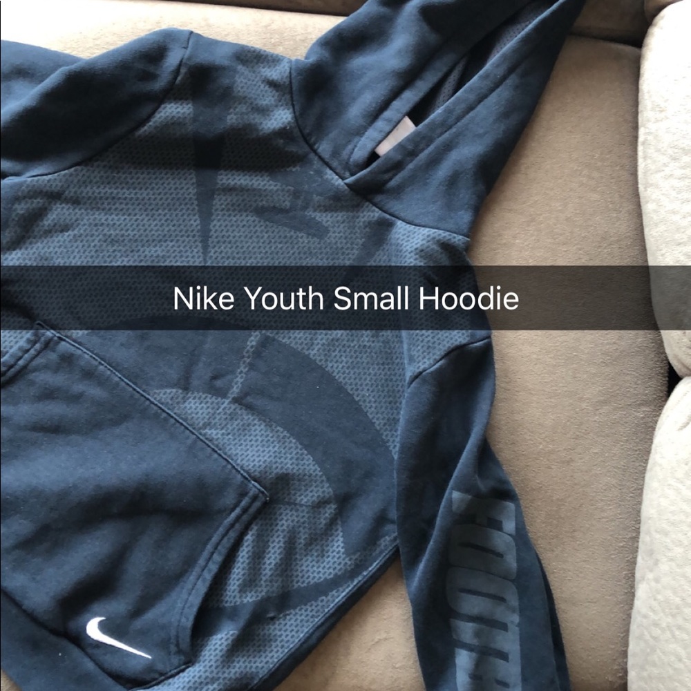 Nike Youth Small Hoodie
